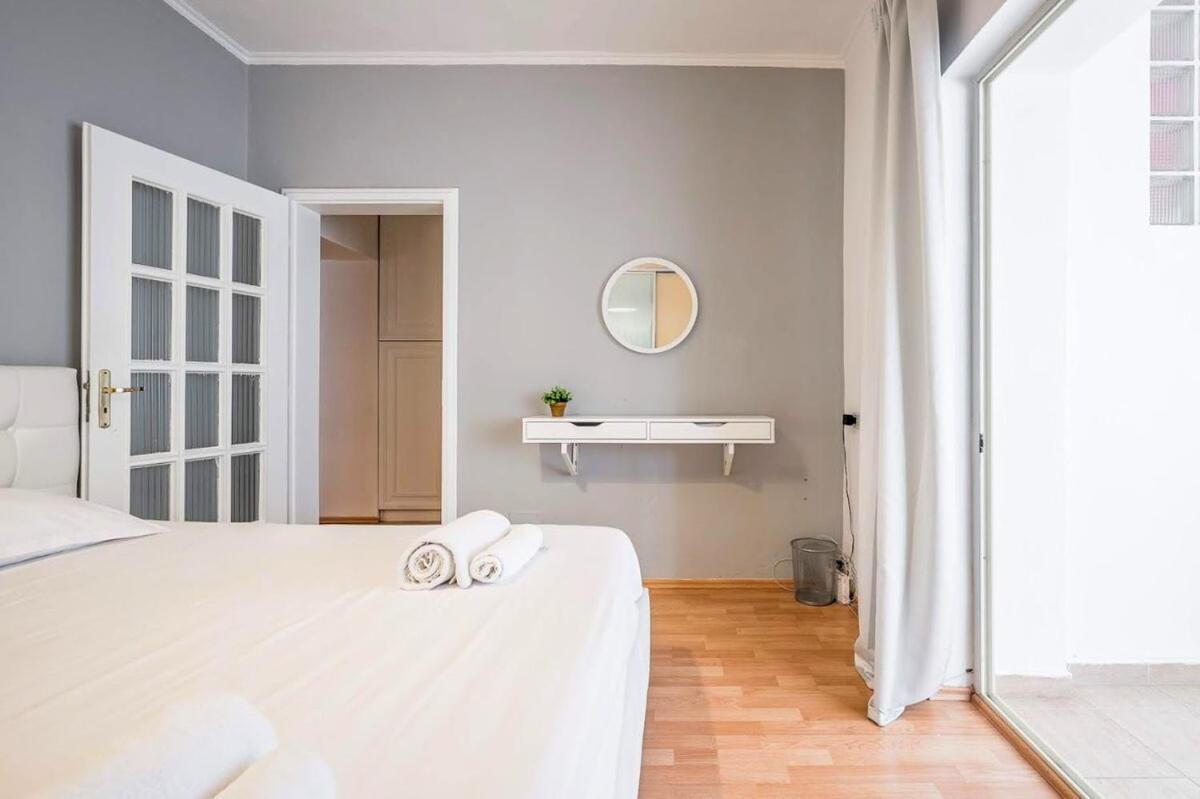 Apartment Pazari I Ri Painted View Tirana